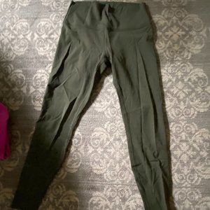 LULULEMON hunter green align high rise 28" leggings